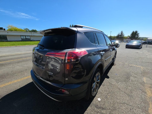 Used 2018 Toyota RAV4 Limited w/ Protection Package AWD/4WD image 2