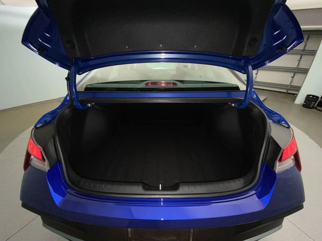 Used 2026 Hyundai Elantra Sport image 22