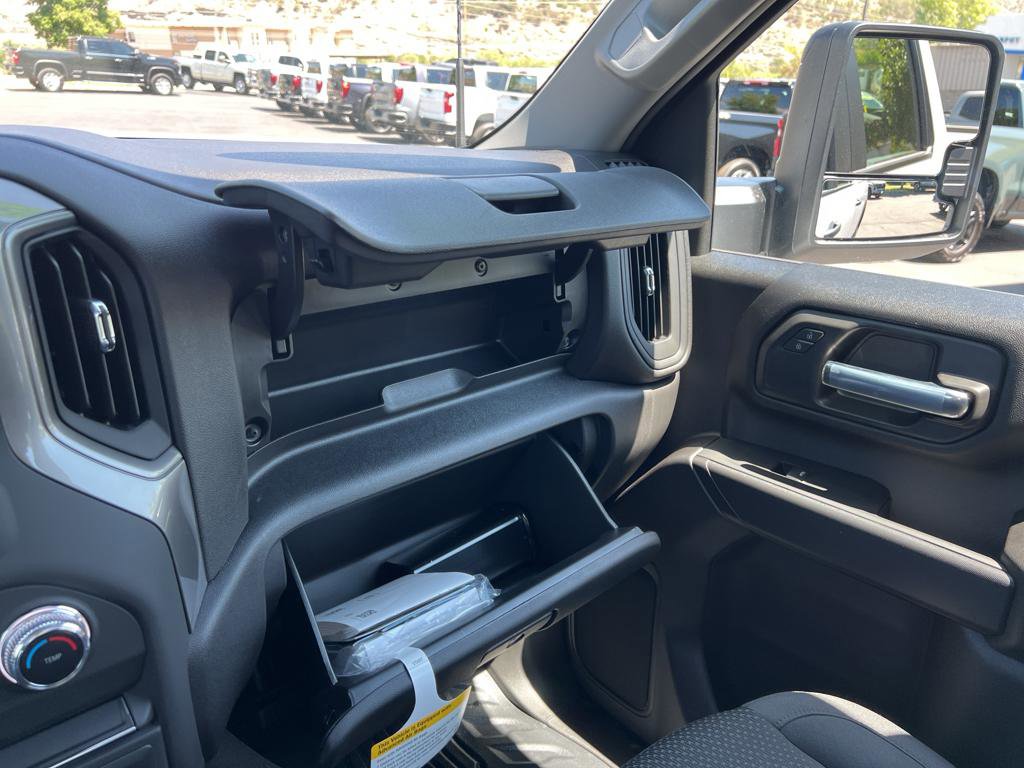 New 2025 GMC Sierra 2500 Pro image 26