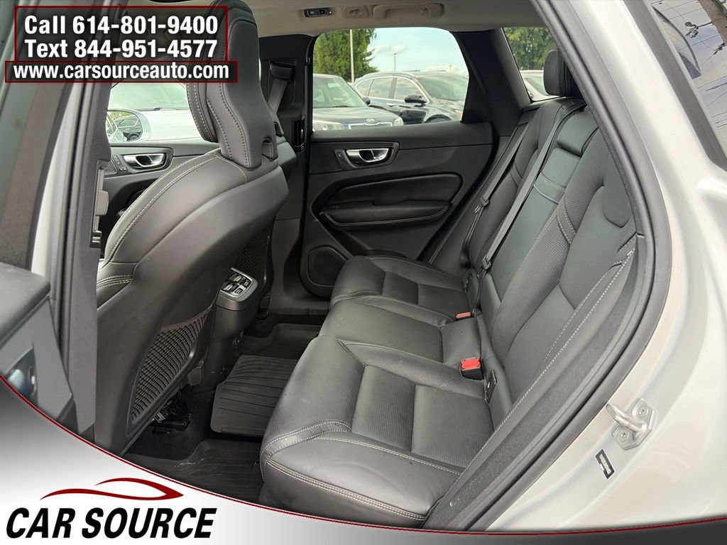 Used 2021 Volvo XC60 T5 Inscription w/ Advanced Package AWD/4WD image 24