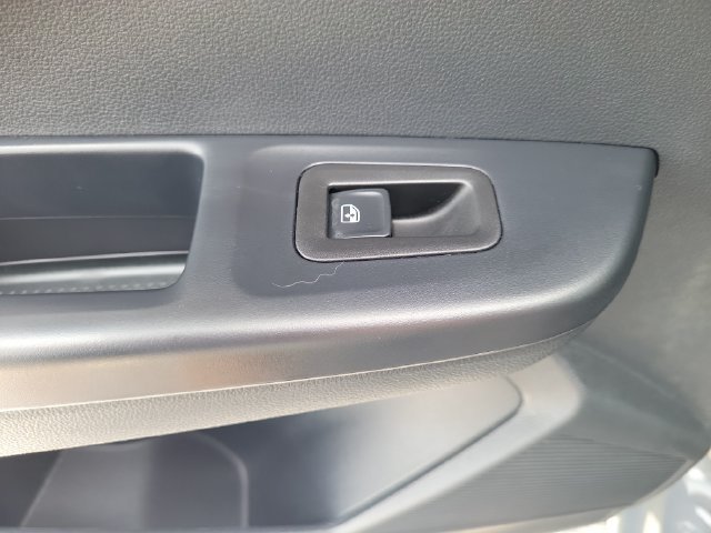 Certified 2024 Volkswagen Taos SE w/ Panoramic Sunroof Package FWD image 21