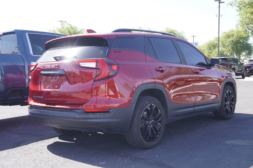 Certified 2022 GMC Terrain SLE w/ Driver Convenience Package FWD image 6