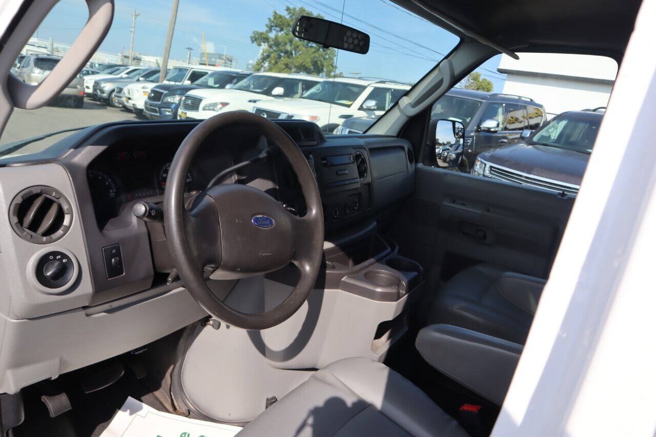 Used 2011 Ford E-250 and Econoline 250 w/ PWR Group RWD image 50