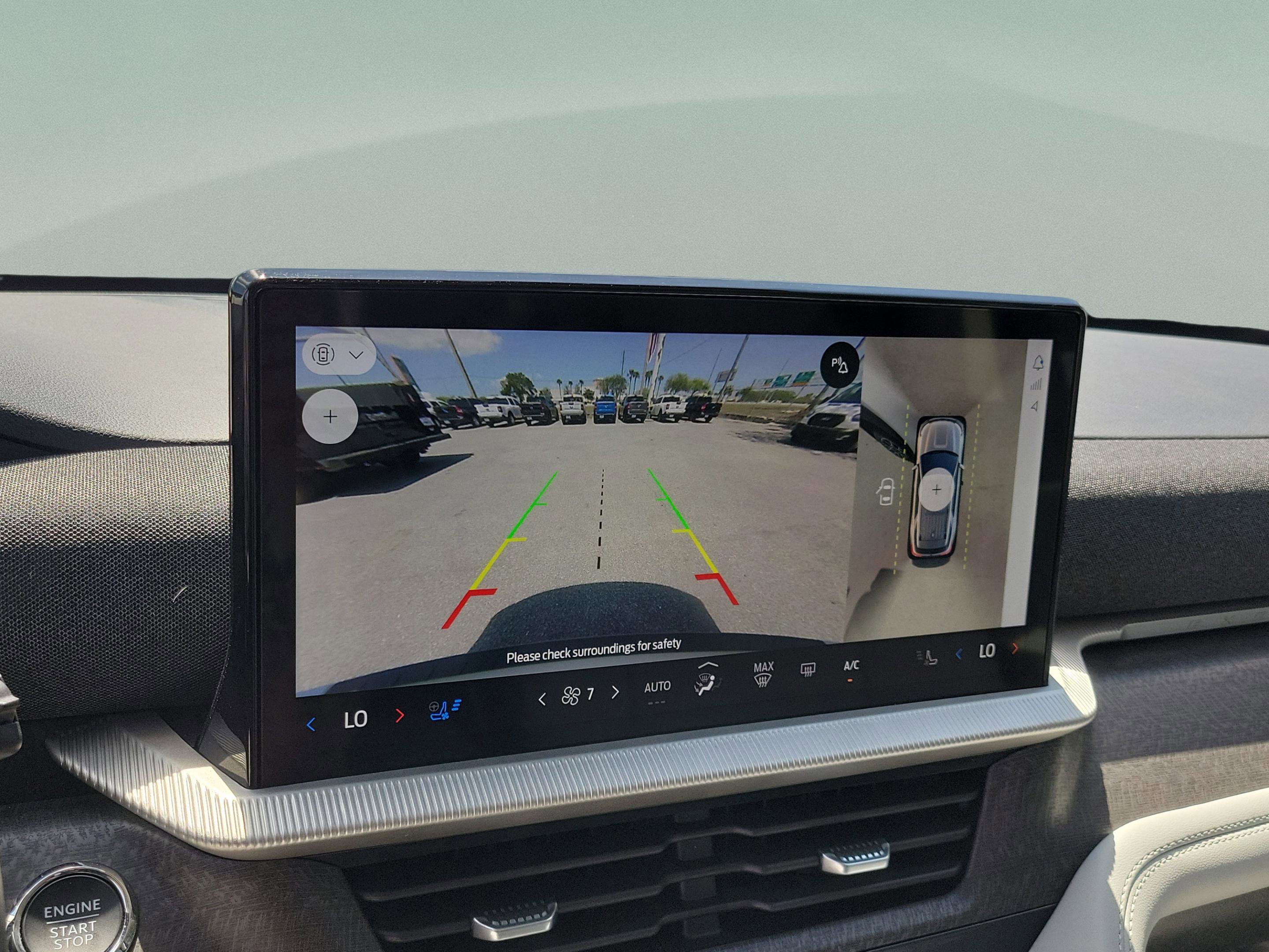 Used 2025 Ford Explorer Platinum w/ Ultimate Package image 18