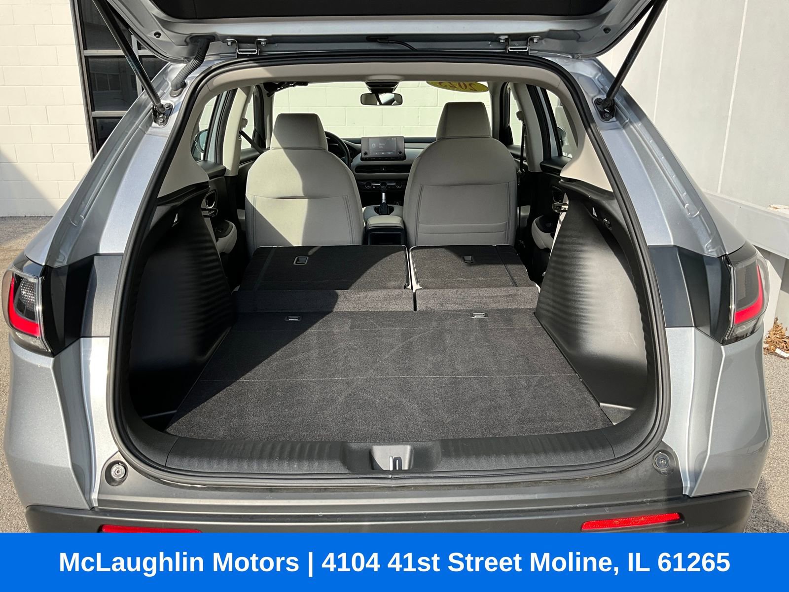 Used 2023 Honda HR-V LX image 10