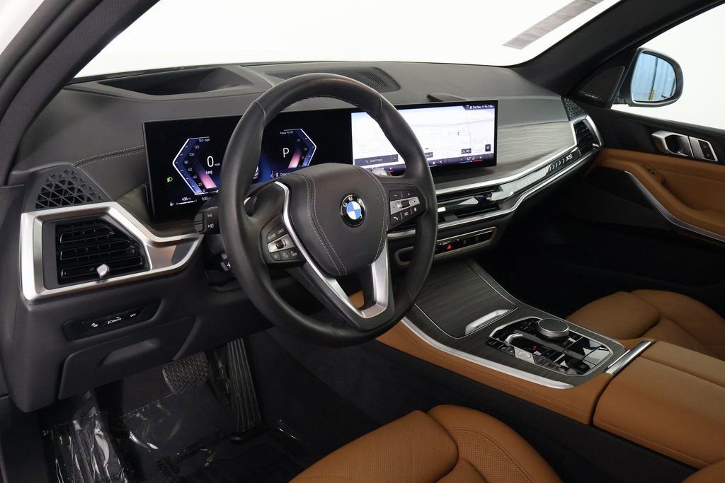 Used 2026 BMW X5 xDrive40i w/ Premium Package image 7