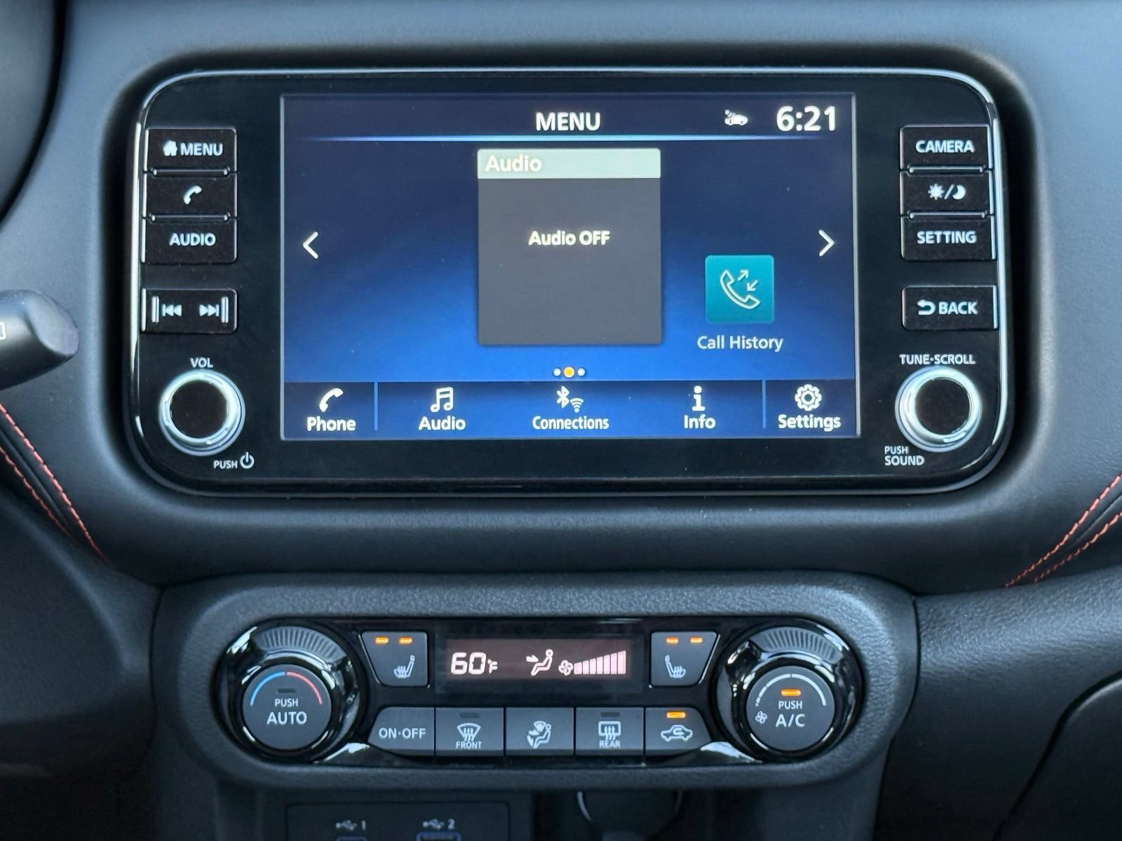 Used 2023 Nissan Kicks SR w/ SR Premium Package FWD image 21