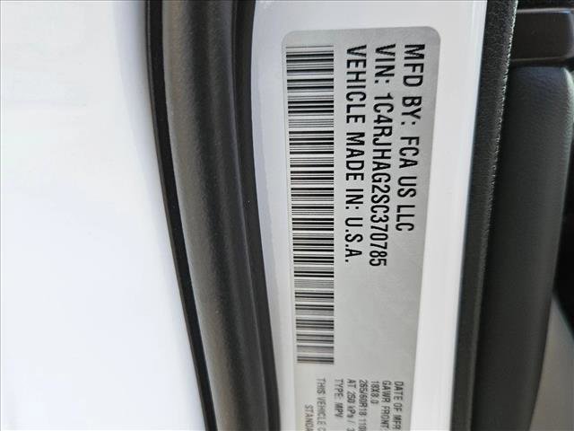 New 2025 Jeep Grand Cherokee Altitude w/ MOPAR Finishing Package image 17