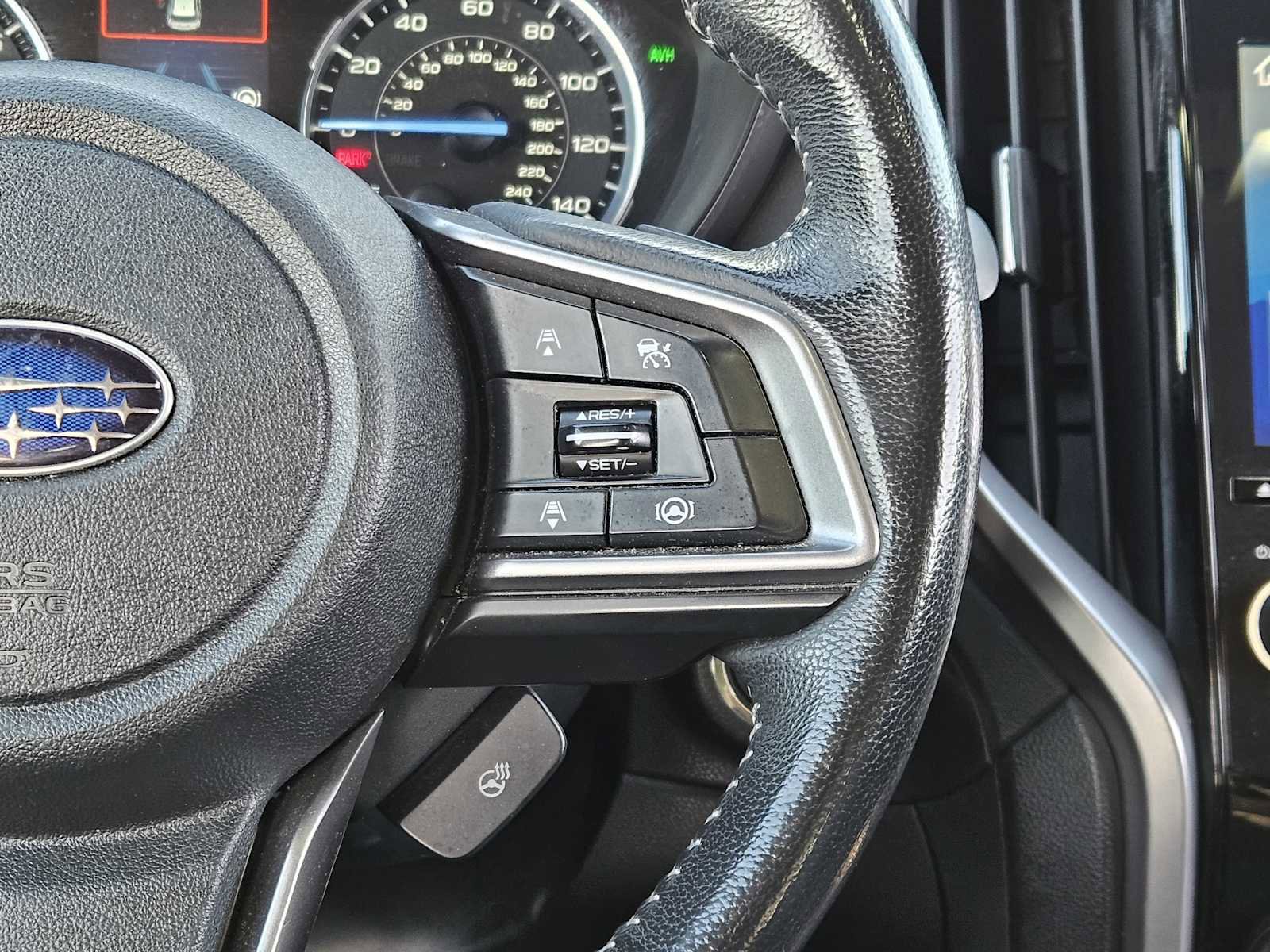 Used 2022 Subaru Ascent Limited w/ Technology Package image 28