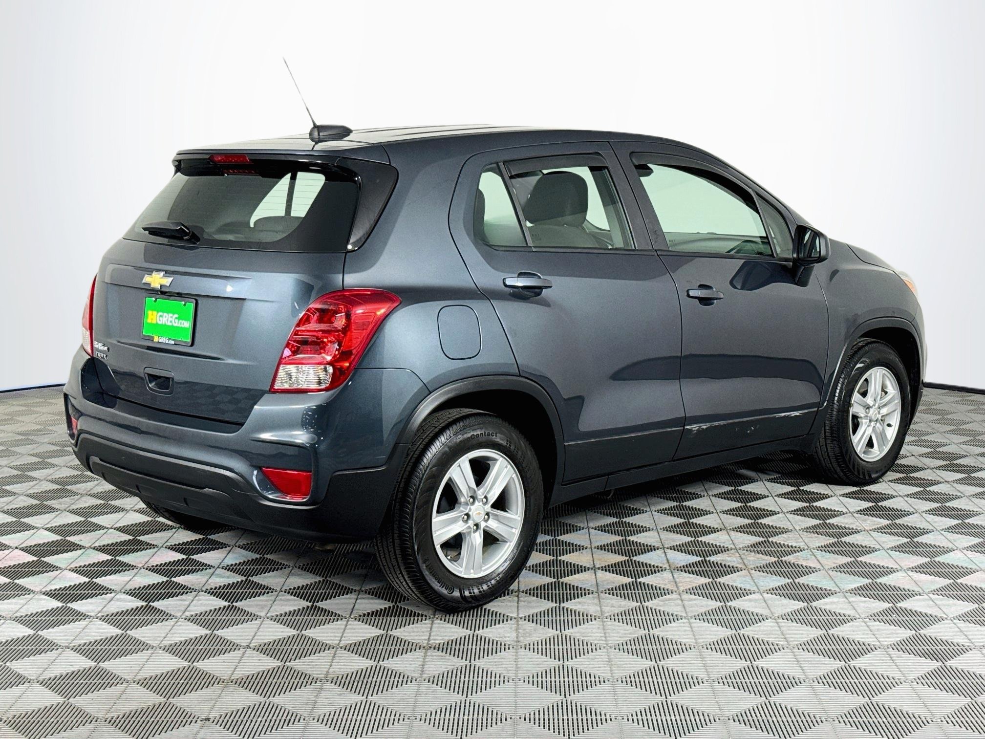Used 2021 Chevrolet Trax LS FWD image 8