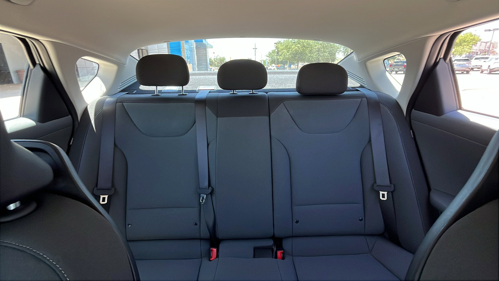 Used 2025 Kia K4 FWD image 23