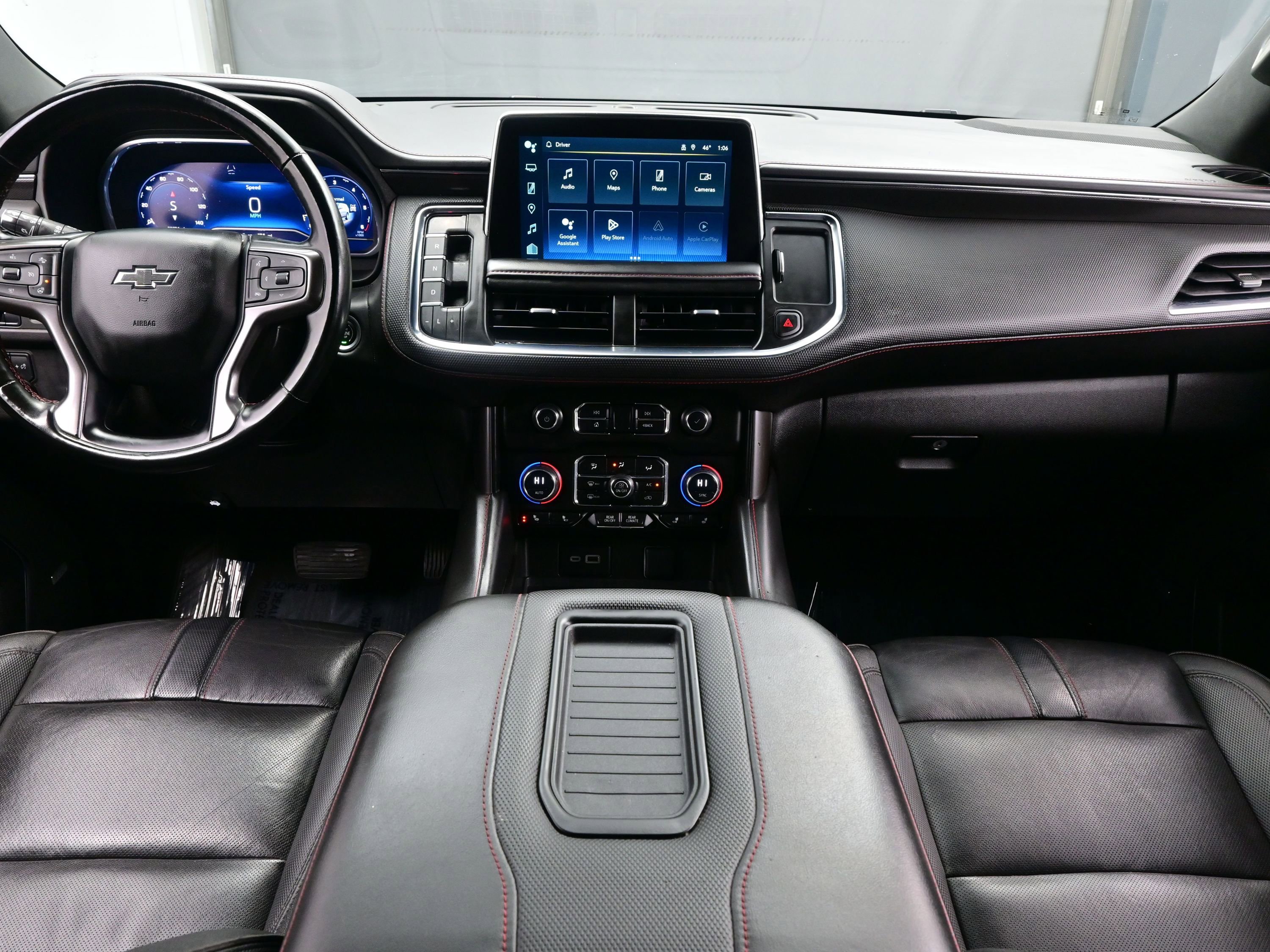 Used 2023 Chevrolet Suburban RST w/ Luxury Package image 19