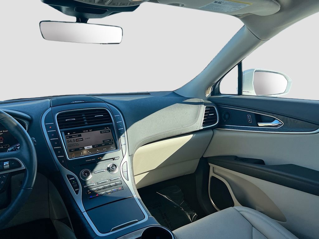 Used 2019 Lincoln Nautilus Reserve image 27