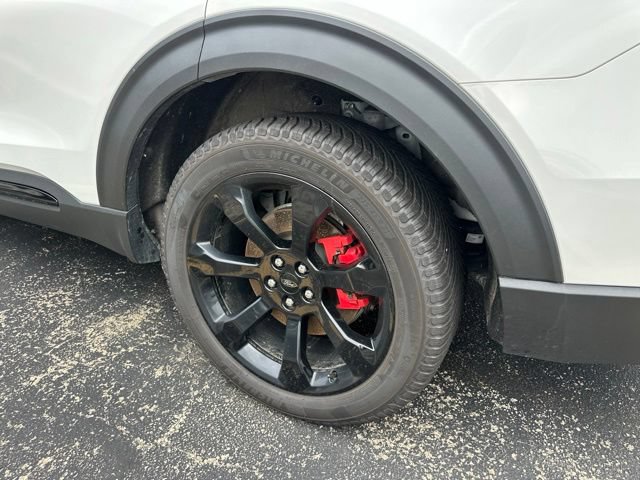 Used 2021 Ford Explorer ST w/ ST Street Pack AWD/4WD image 14