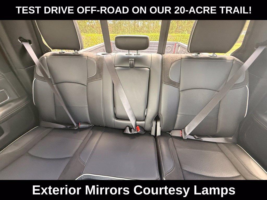 New 2026 RAM 2500 Laramie AWD/4WD image 26