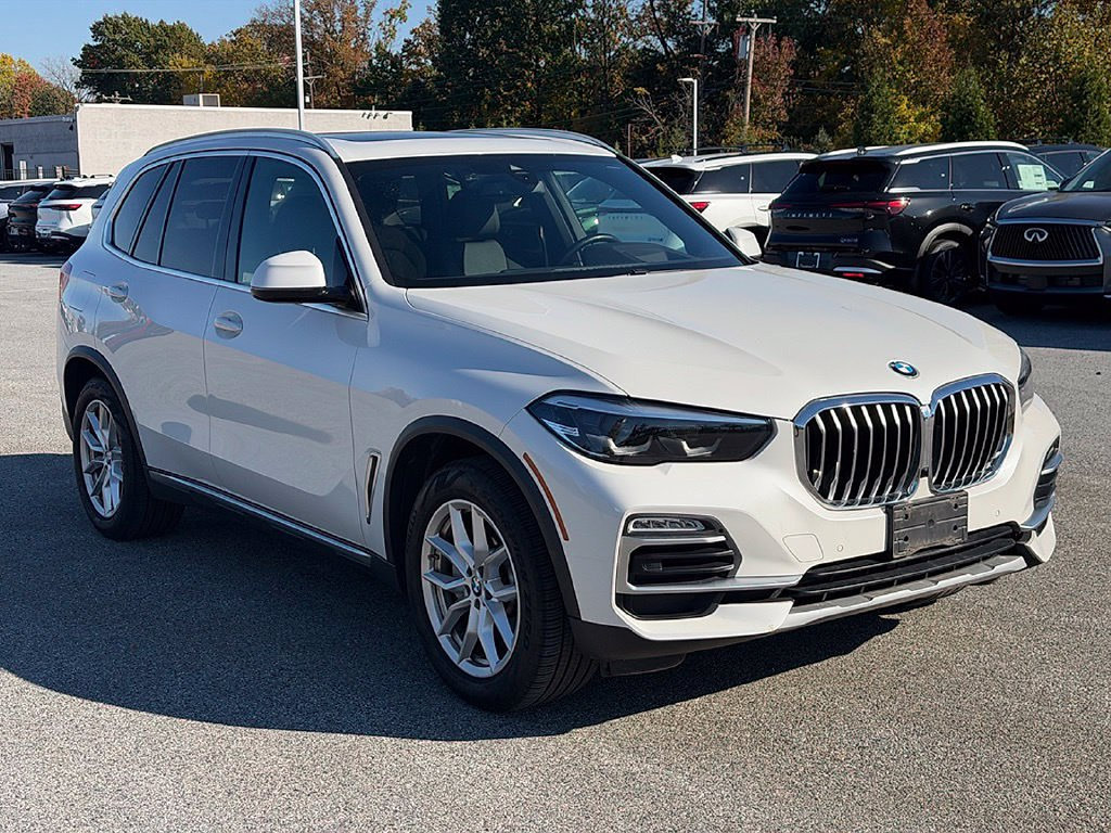 Used 2021 BMW X5 xDrive40i w/ Premium Package