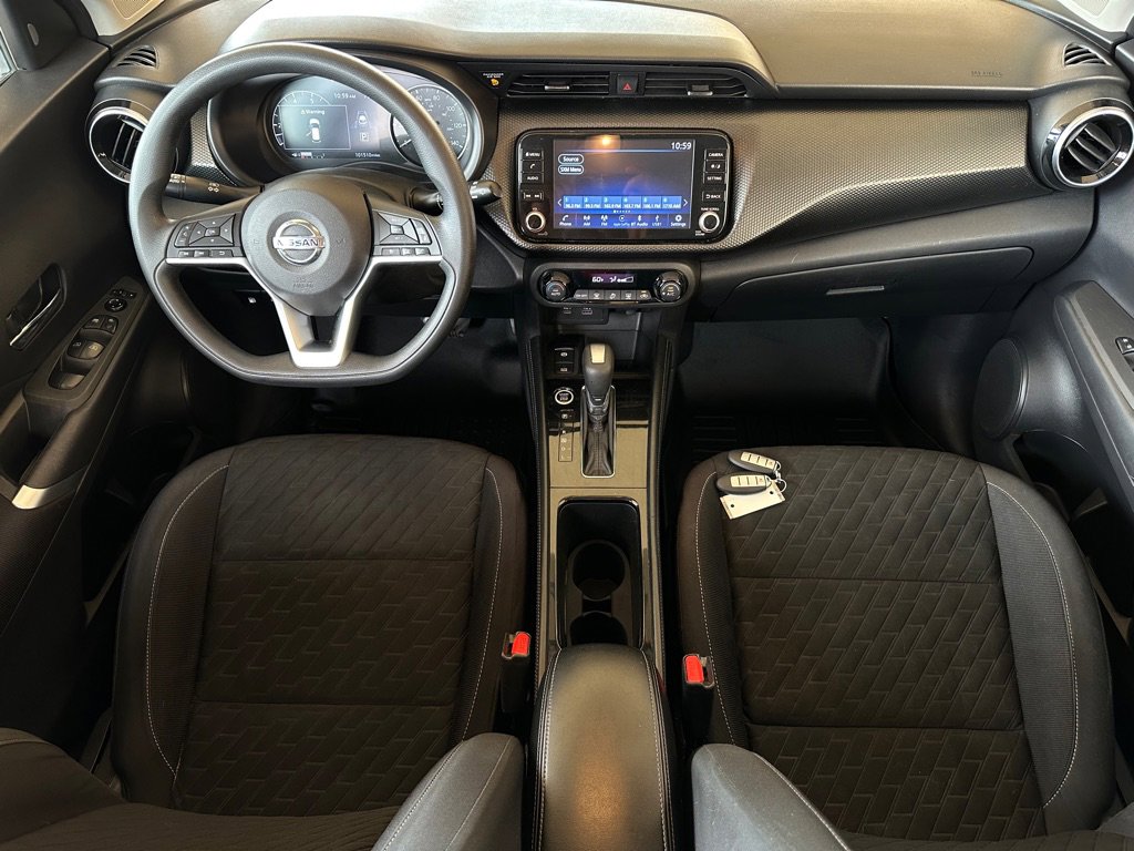 Used 2021 Nissan Kicks SV FWD image 4