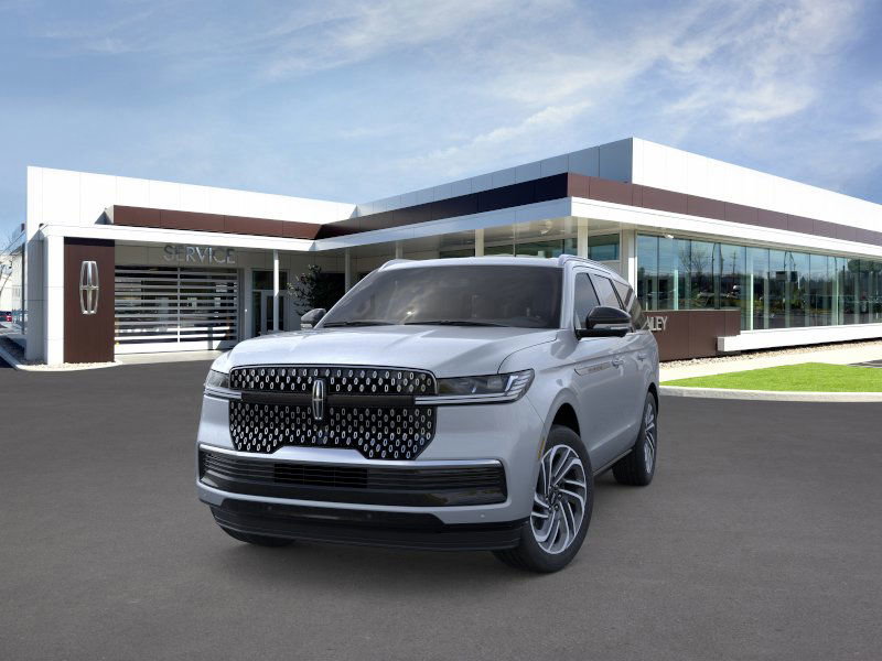 New 2025 Lincoln Navigator Reserve image 2