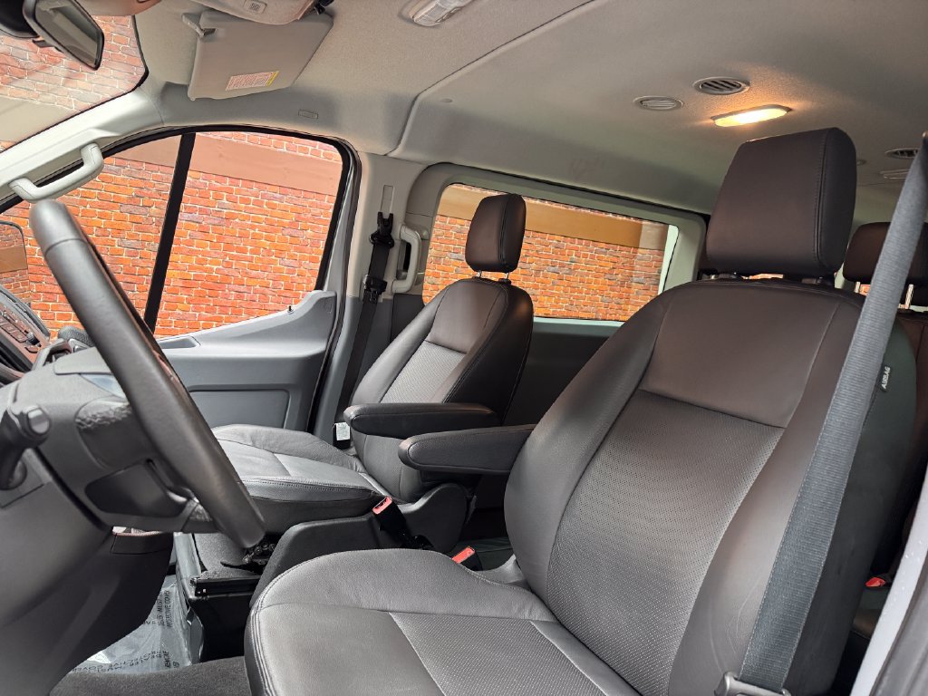 Certified 2019 Ford Transit 350 XLT RWD image 23