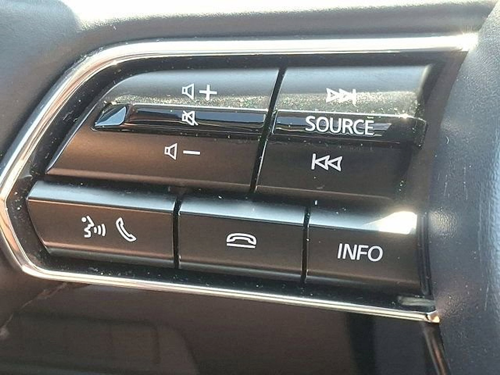 Used 2024 MAZDA CX-90 Plug-In Hybrid w/ Preferred image 22