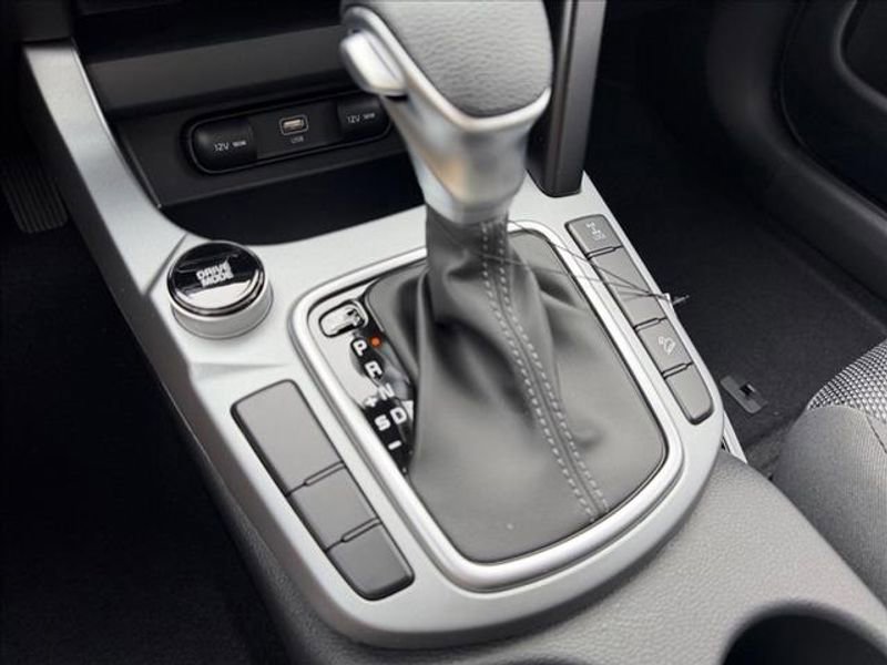 New 2026 Kia Seltos LX image 21