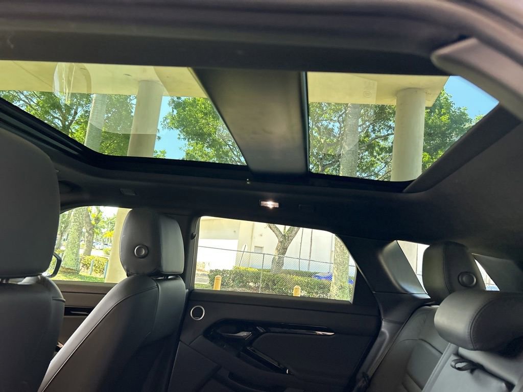 Used 2026 Land Rover Range Rover Evoque S AWD/4WD image 21