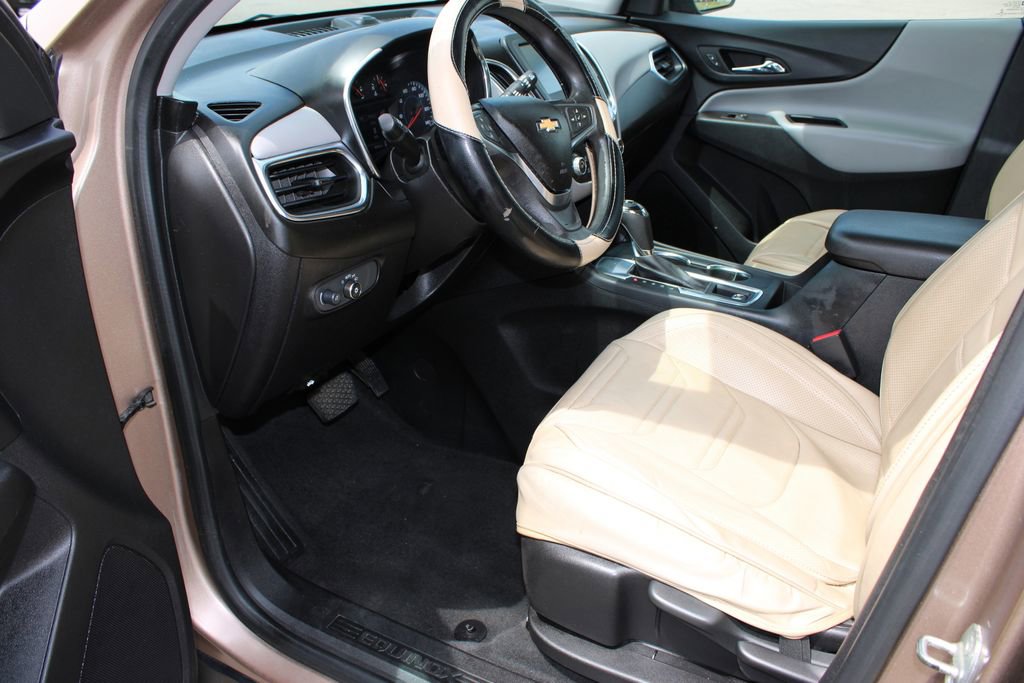 Used 2018 Chevrolet Equinox LS FWD image 11