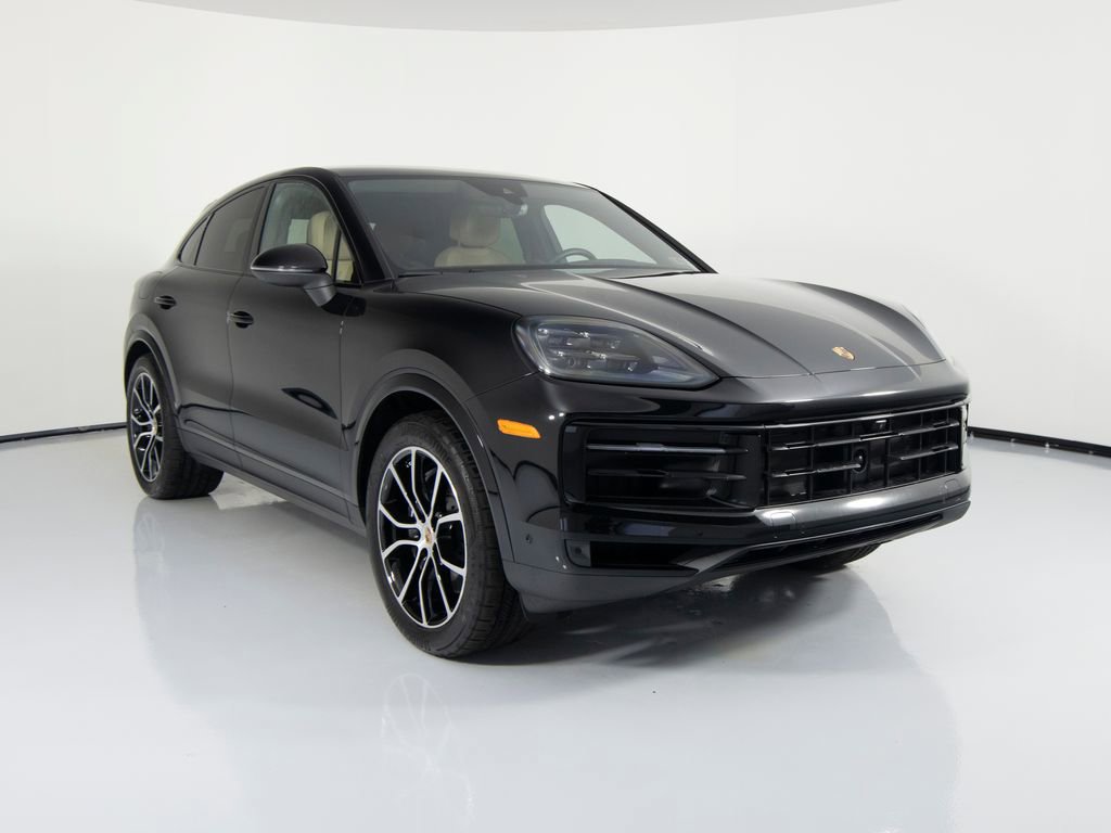 Certified 2025 Porsche Cayenne Coupe image 12