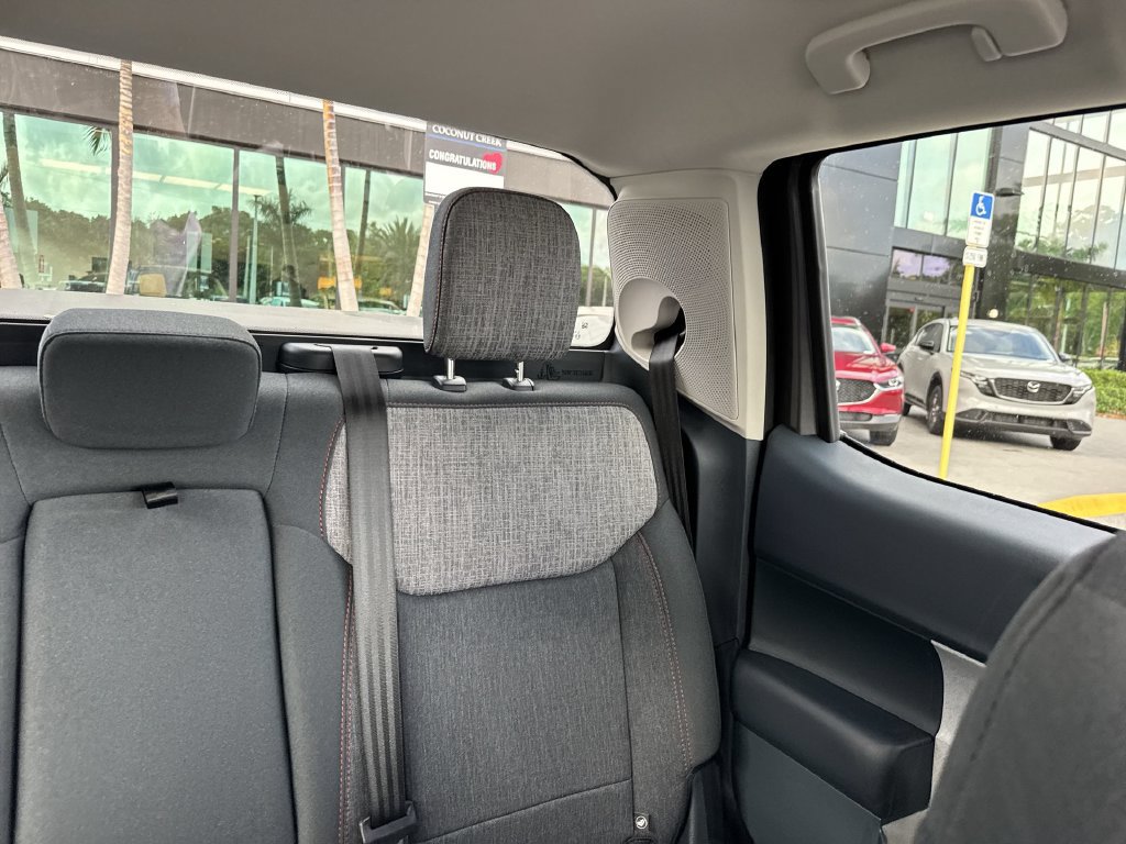 Used 2022 Ford Maverick XLT FWD image 19