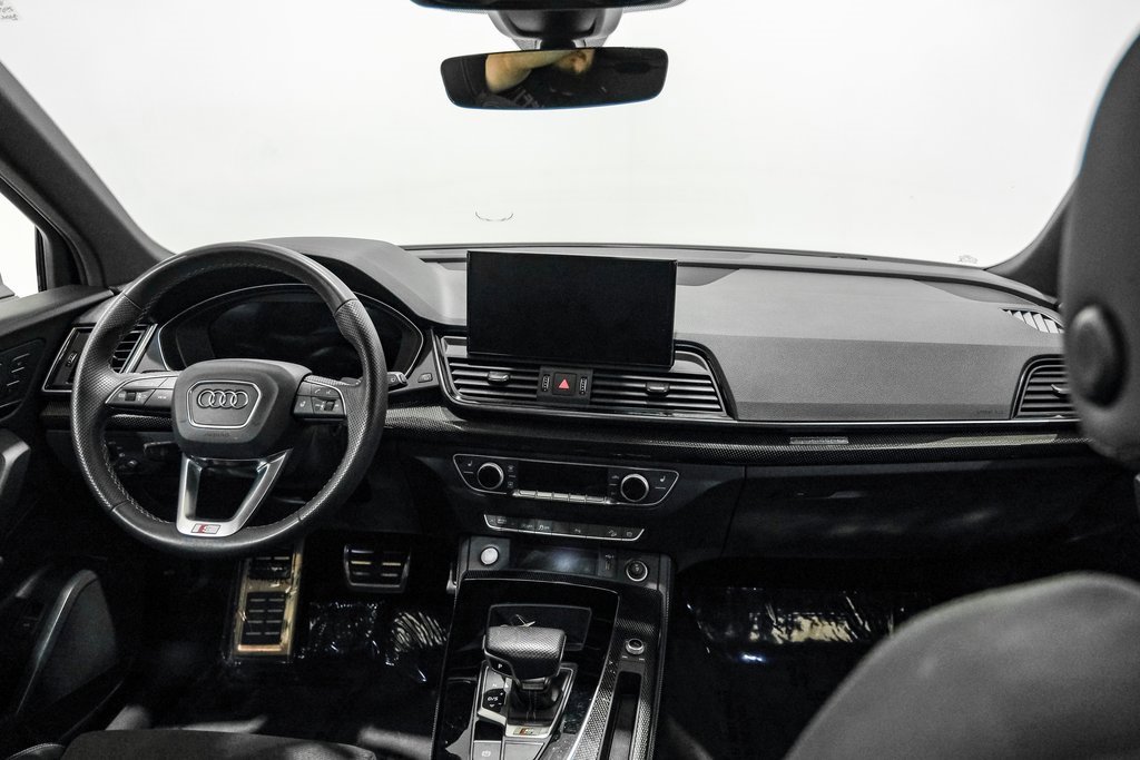 Used 2022 Audi SQ5 Premium Plus w/ Premium Plus Package image 13