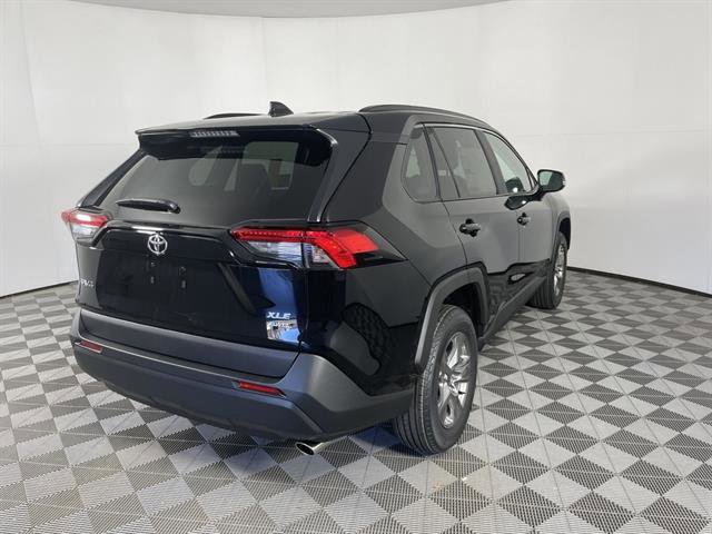 New 2025 Toyota RAV4 XLE image 7
