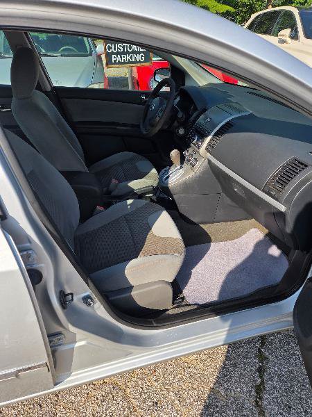 Used 2012 Nissan Sentra 2.0 S FWD image 11