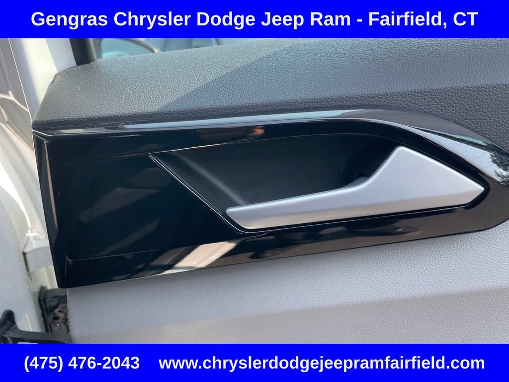 Used 2024 Volkswagen Taos S AWD/4WD image 22