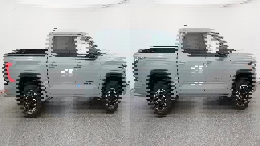 New 2026 Toyota Tundra SR5 image 11