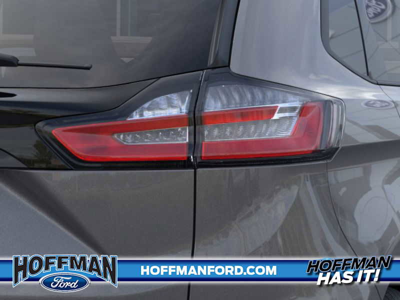 Used 2023 Ford Edge SE image 36