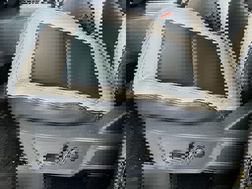 Used 2024 Ford Bronco Wildtrak image 29