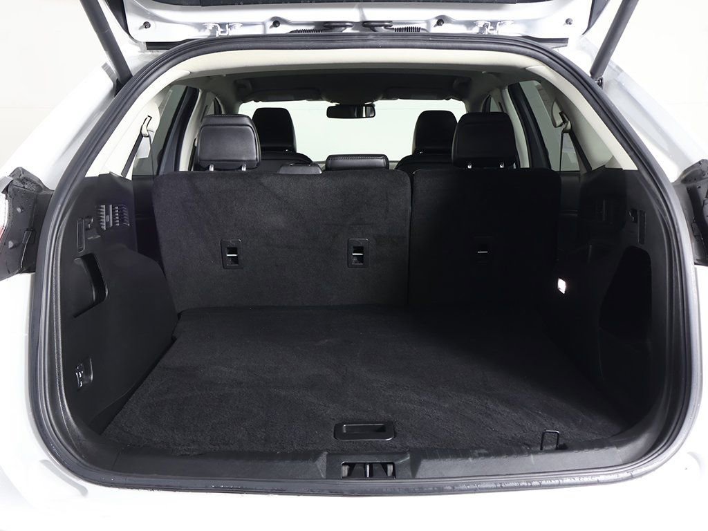 Used 2024 Ford Edge SEL w/ Convenience Package image 17