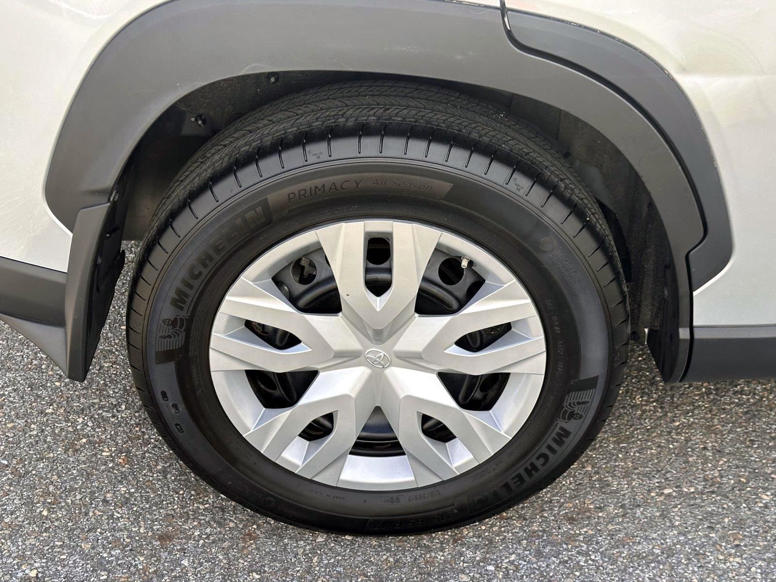 Certified 2023 Toyota Corolla Cross L FWD image 8