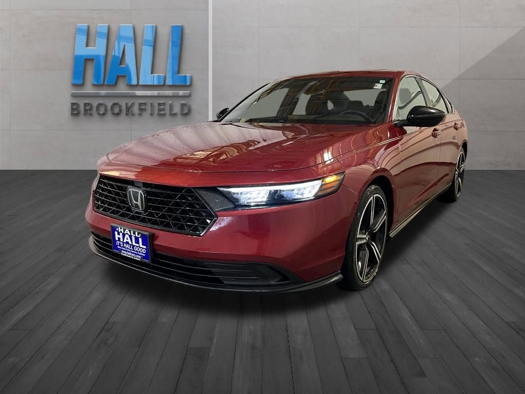 Used 2023 Honda Accord Sport image 1