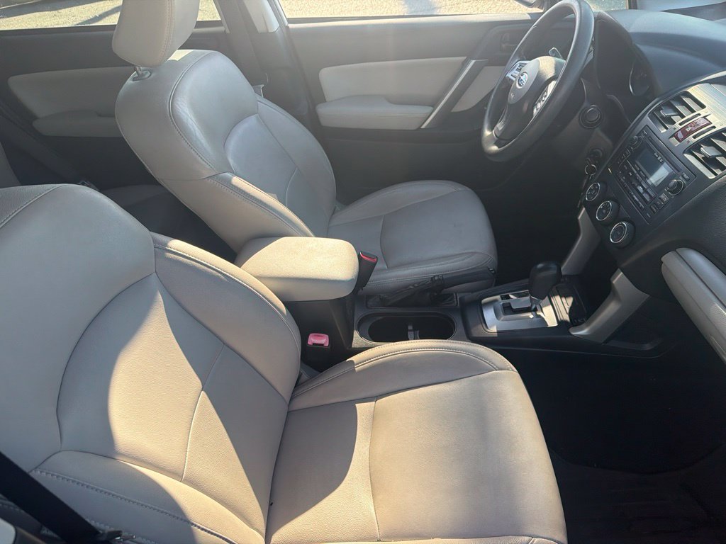 Used 2015 Subaru Forester 2.5i Premium AWD/4WD image 14