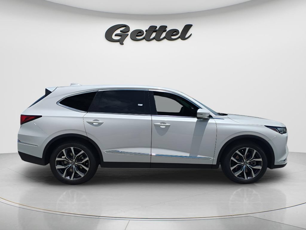 Used 2023 Acura MDX FWD w/ Technology Package image 4