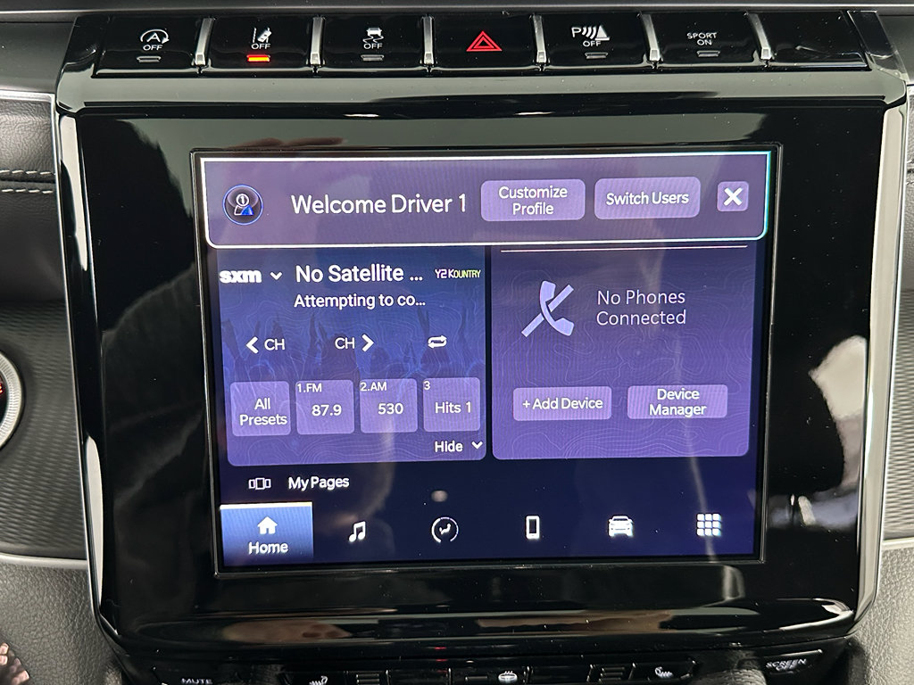 New 2025 Jeep Grand Cherokee Altitude AWD/4WD image 6