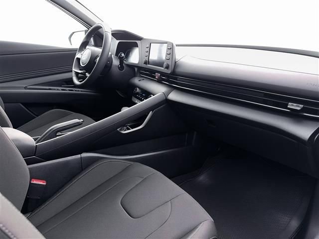 New 2026 Hyundai Elantra Sport w/ Cargo Package FWD image 15