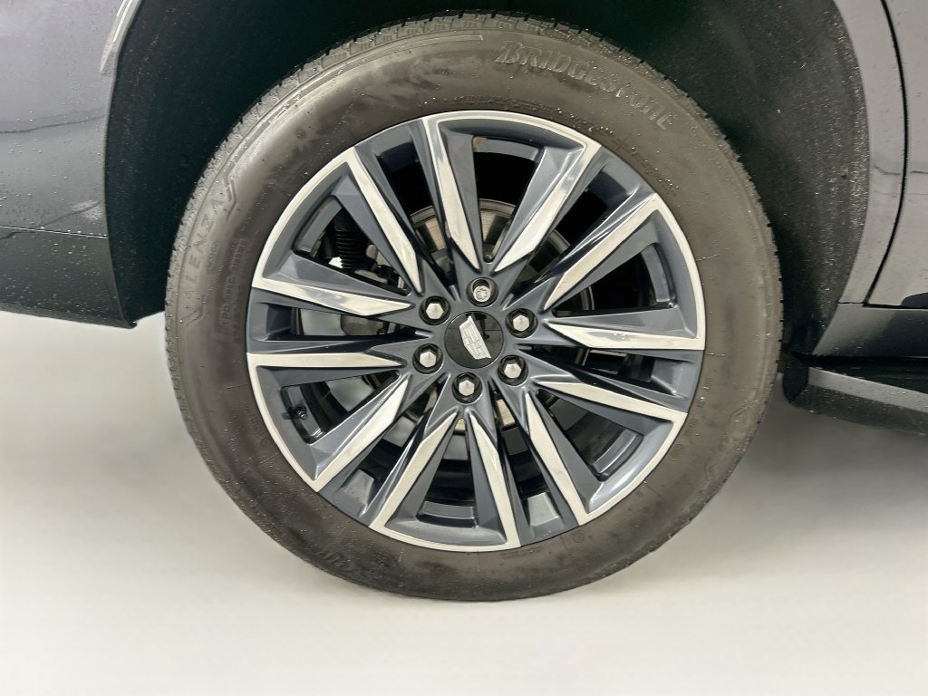Used 2023 Cadillac Escalade Sport Platinum w/ Heavy-Duty Trailer Package AWD/4WD image 32