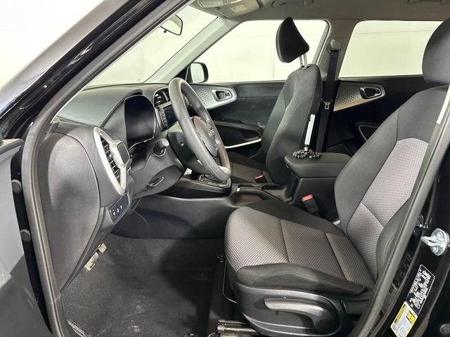 Used 2023 Kia Soul LX w/ Option Group 015 image 11