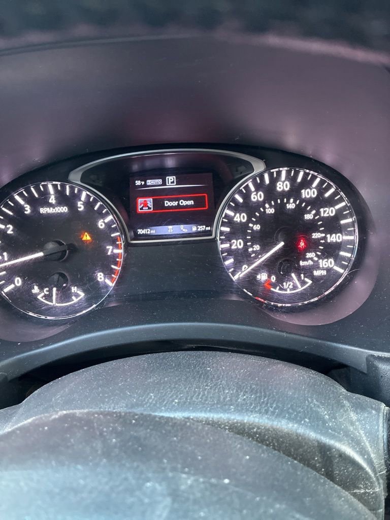 Used 2020 Nissan Pathfinder Platinum image 7