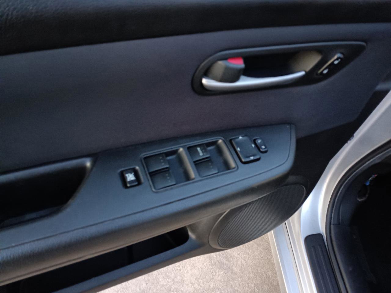 Used 2011 MAZDA MAZDA6 i Sport image 22