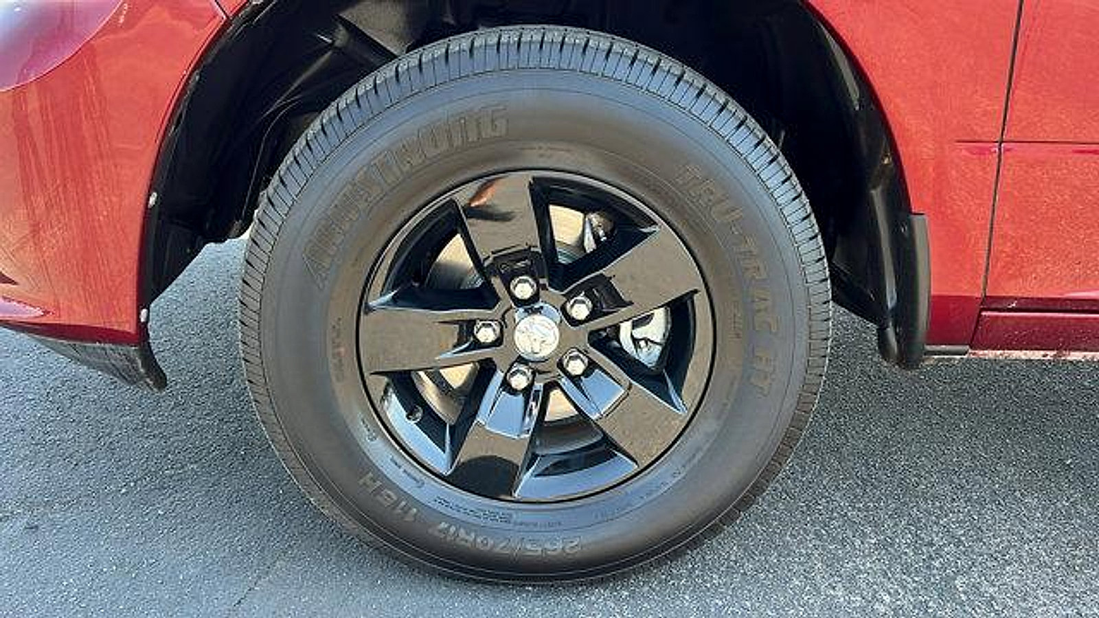 Used 2019 RAM 1500 Express image 10