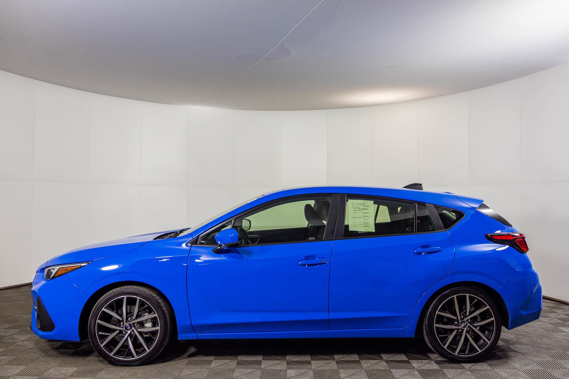 Used 2025 Subaru Impreza 2.0i Sport AWD/4WD image 21
