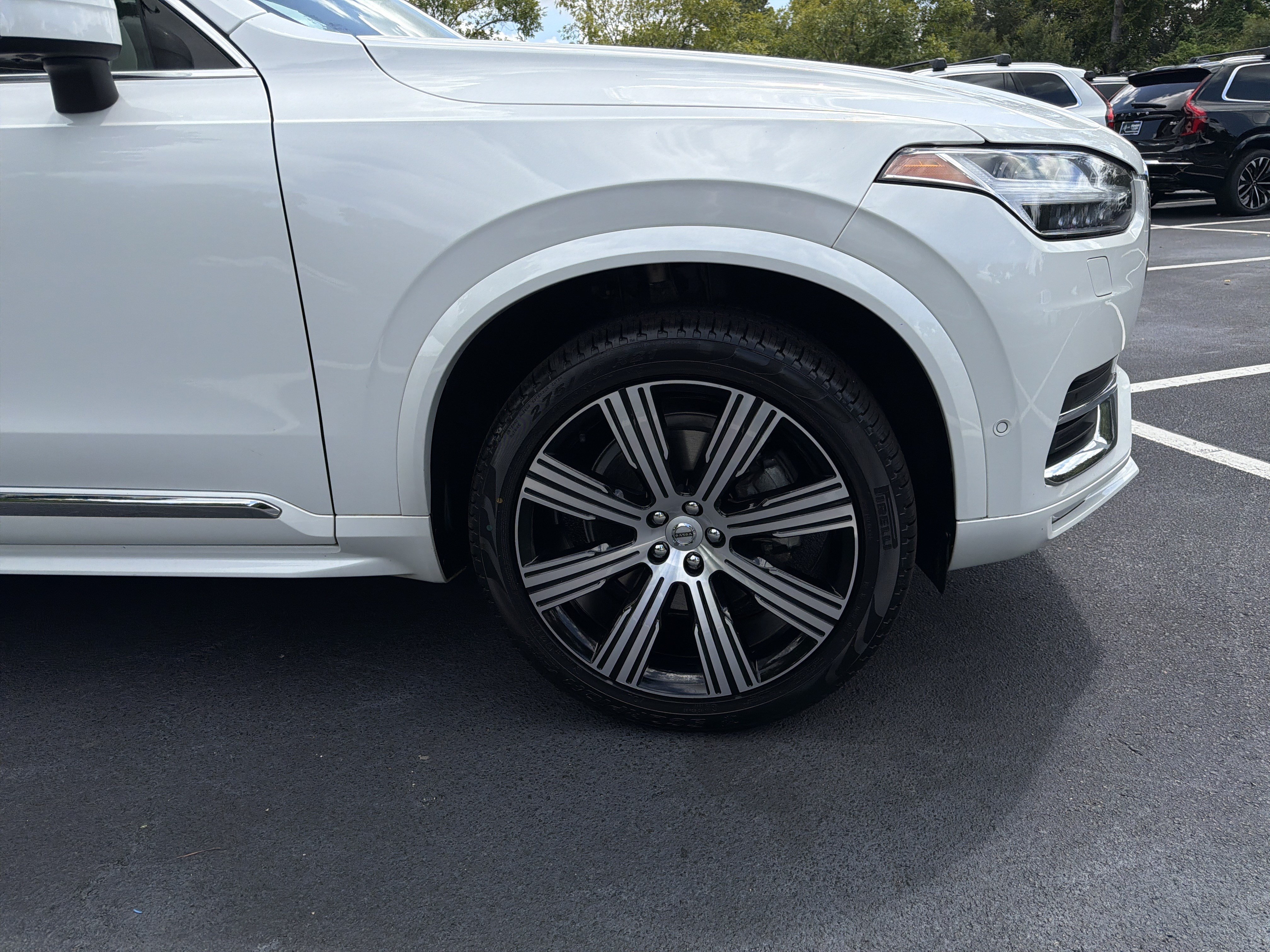 Used 2023 Volvo XC90 B6 Ultimate AWD/4WD image 13